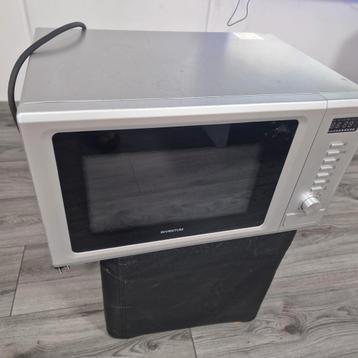 Magnetron en oven  beschikbaar voor biedingen