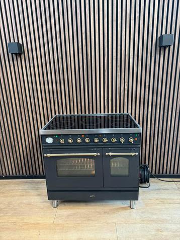 Prachtige Antraciet Boretti Fornuis (Gratis bezorgen) beschikbaar voor biedingen