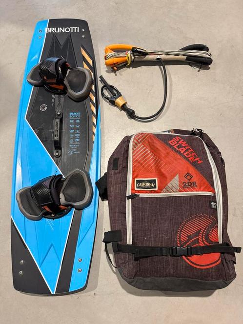 Cabrinha Switchblade 12 + Brunotti 136x40.5 + Cabrinha Bar, Watersport en Boten, Kitesurfen, Gebruikt, Kitesurf-set, 12 m², Twintip