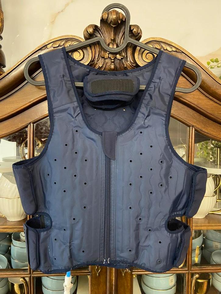 Squease drukvest - Maat M en verstelbaar, Diversen, Verpleegmiddelen, Gebruikt, Ophalen of Verzenden