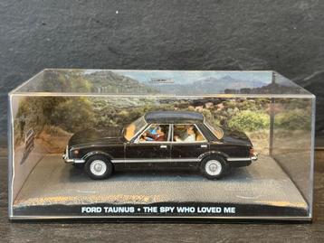 Ford Taunus * The Spy Who Loved Me beschikbaar voor biedingen