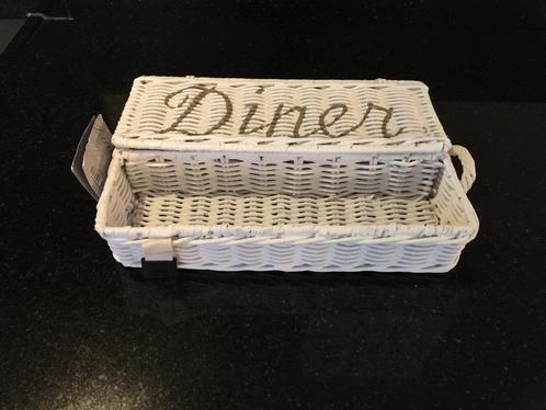 Riviera Maison diner cutlery box, Huis en Inrichting, Keuken | Keukenbenodigdheden, Nieuw, Ophalen