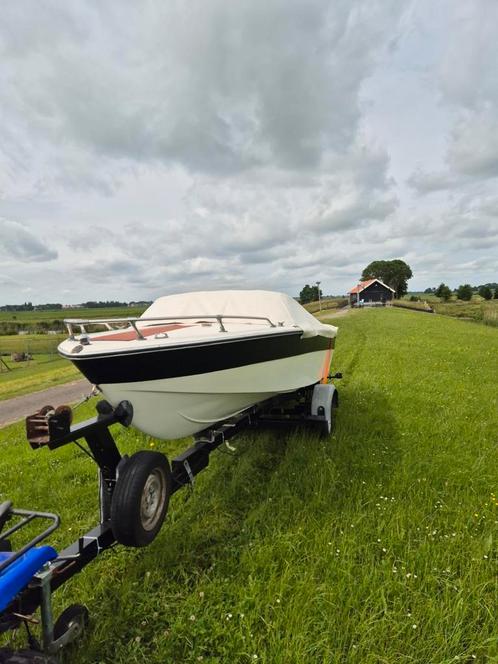 Almarine, Watersport en Boten, Speedboten, Zo goed als nieuw, 3 tot 6 meter, Benzine, Polyester, Buitenboordmotor, Ophalen