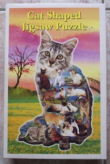 Legpuzzel Cat Shaped Jigsaw Puzzle beschikbaar voor biedingen