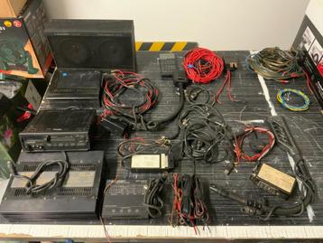 2 zeer leuke retrosets hifi Porsche Mercedes Blaupunkt  beschikbaar voor biedingen