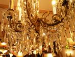 Antieke bronzen kroonluchter met 2 wandlampen., Antiek en Kunst, Antiek | Lampen, Ophalen