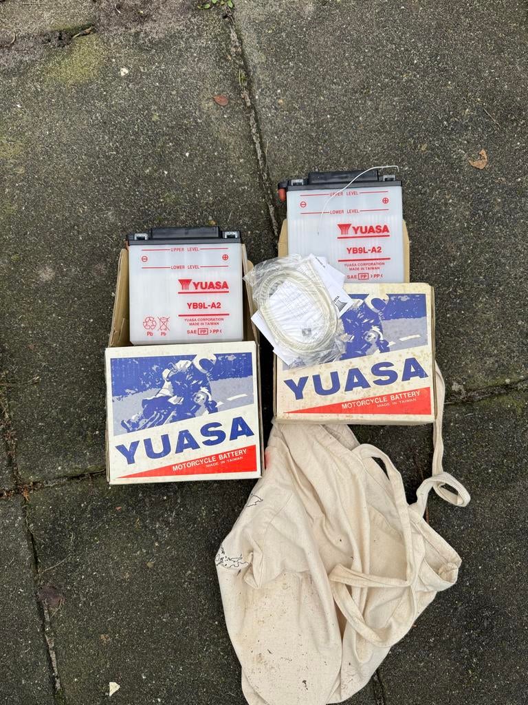 Yuasa YB9L-A2 Motoraccu - Nieuw in Doos, Ophalen of Verzenden, Nieuw, Universele onderdelen