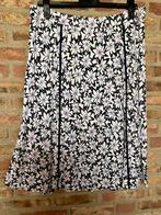 Frank Walder! Prachtige travelstof rok zwart wit lila 44 46, Overige kleuren, Maat 46/48 (XL) of groter, Ophalen of Verzenden