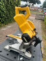 Dewalt DW777 afkortzaag / verstekzaag 1800 watt, Doe-het-zelf en Verbouw, Gereedschap | Zaagmachines, Ophalen, 70 mm of meer, Zo goed als nieuw