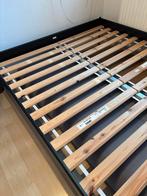 IKEA 2-persoons bed - zwart metalen frame + lattenbodems, Ophalen, Zwart, Tweepersoons, 140 cm