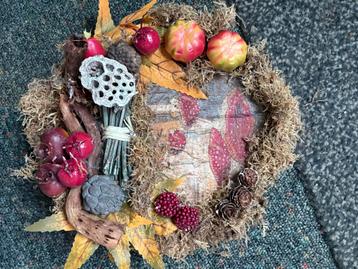 Boomstam Herfstdecoratie beschikbaar voor biedingen