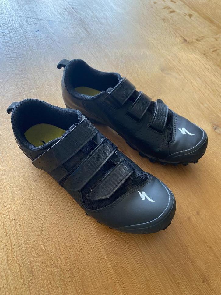 Specialized mountainbike schoenen Recon 1.0, maat 39, Fietsen en Brommers, Fietsaccessoires | Fietskleding, Zo goed als nieuw
