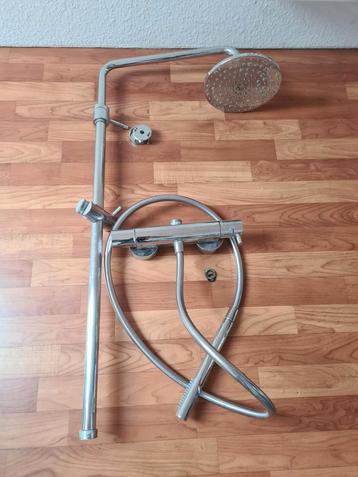 Doucheset met Regendouche beschikbaar voor biedingen