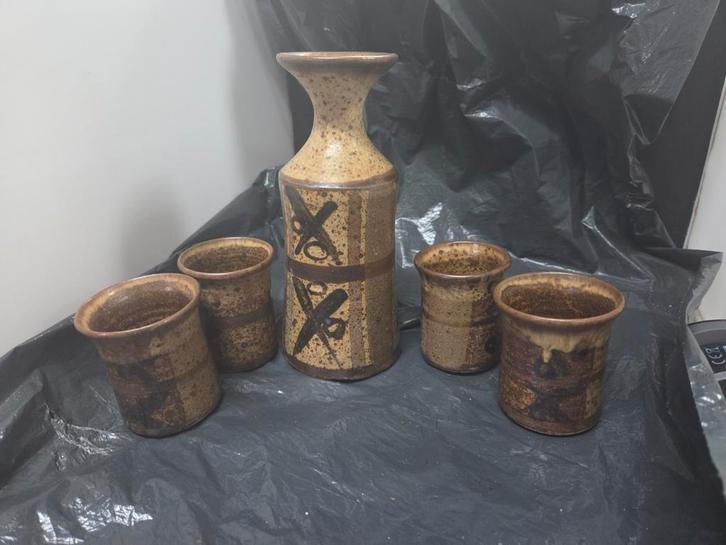 Keramiek Set: Karaf en Bekers, Antiek en Kunst, Antiek | Keramiek en Aardewerk, Ophalen of Verzenden