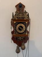 Antieke Friese Stoelklok - 'Nu elck syn sin', Ophalen of Verzenden