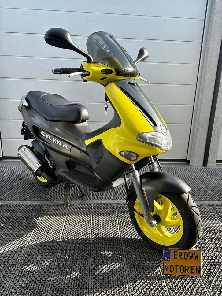 Gilera Runner SP Pro dd&dg 2003 125cc 172cc 180cc skr zip, Fietsen en Brommers, Brommeronderdelen | Scooters, Zo goed als nieuw