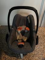 Maxi Cosi en bijbehorende base. (geschikt voor heupgordel), Afneembare rugleuning, Maxi-Cosi, Ophalen, 0 t/m 10 kg