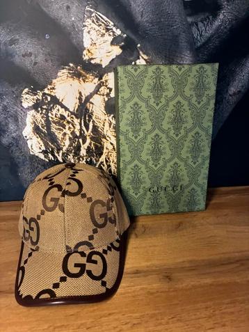 Gucci Jumbo GG Canvas Baseball Hat beschikbaar voor biedingen