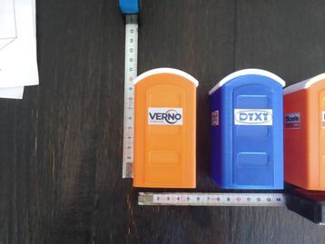 VERNO / DIXI / BOELS op schaal, modelbouw Mobiele toiletten beschikbaar voor biedingen