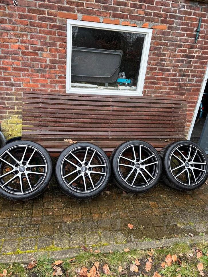 18 inch velgen met zomerbanden, Auto-onderdelen, Banden en Velgen, Banden en Velgen, Zomerbanden, 18 inch, 225 mm, Personenwagen