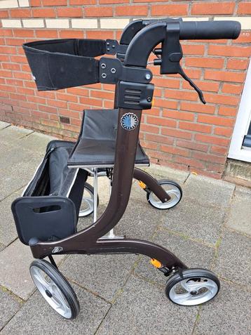 Rollator te koop beschikbaar voor biedingen