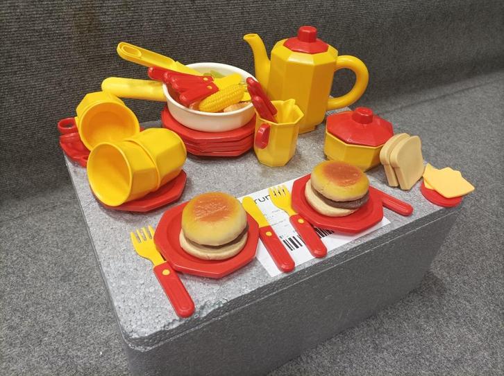 Speelgoed serviesset, Kinderen en Baby's, Speelgoed | Houten speelgoed, Nieuw, Ophalen