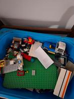 Lego en playmobile, Ophalen