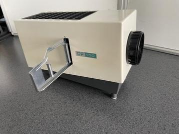 Vintage Agfa diaprojector type CP150, handbediend beschikbaar voor biedingen