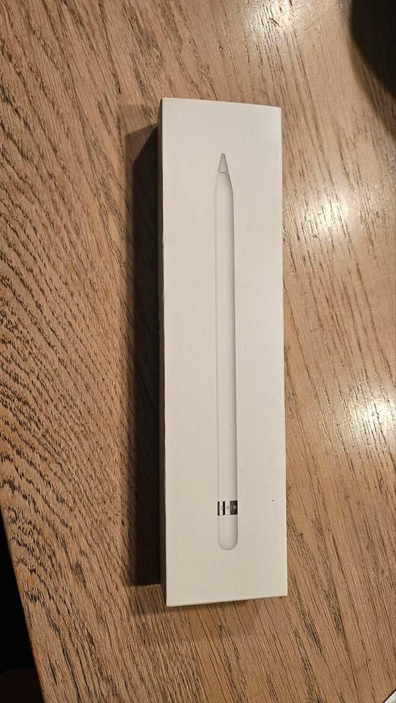 origineel apple pencil lightning in doos, Computers en Software, Apple iPads, Zo goed als nieuw, 10 inch, 16 GB, Wit, Ophalen of Verzenden