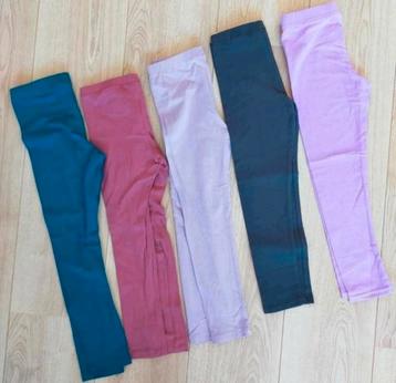 Nieuw! 5x mooie ongedragen leggings van H&M! Mt 116

 beschikbaar voor biedingen