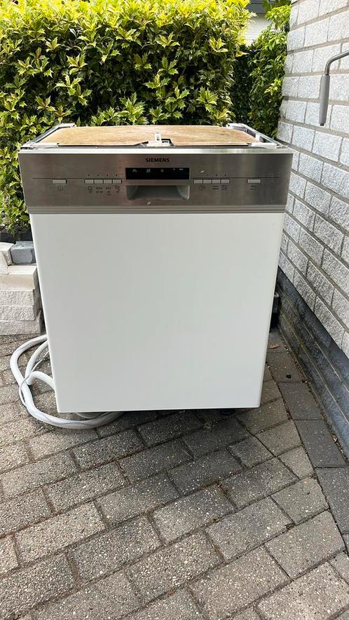 Siemens inbouw vaatwasser (MOET SNEL WEG), Witgoed en Apparatuur, Vaatwasmachines, Zo goed als nieuw, Inbouw, 85 tot 90 cm, 45 tot 60 cm