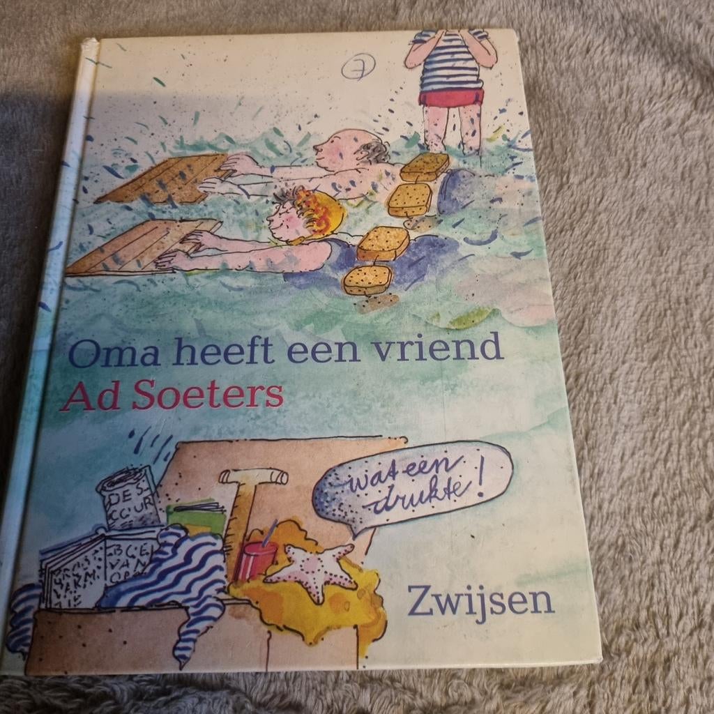 Oma heeft een vriend - Ad Soeters, Ophalen of Verzenden, Gelezen, Ad Soeters, Fictie algemeen