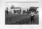 scheepvaart-foto-NED INDIE-locatie?- KPM-laadploeg/kopraboys, Verzamelen, Ophalen of Verzenden, 1940 tot 1960, Duitsland