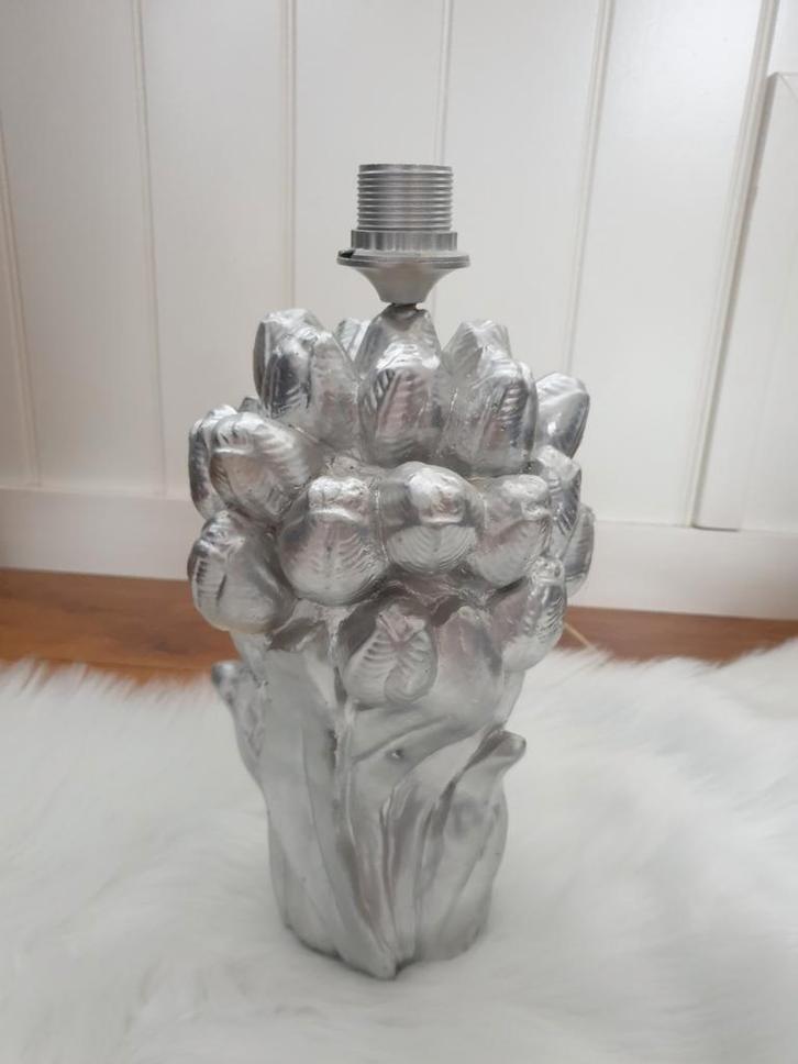 Tulpen Lampenvoet - Zilverkleurig, Antiek en Kunst, Antiek | Lampen, Ophalen