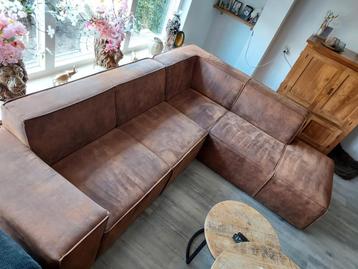 Hoekbank cognac, direct op te halen beschikbaar voor biedingen