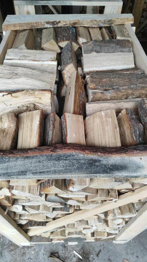 Droog eikenhout losgestort - brandhout,kachelhout,haardhout, Tuin en Terras, Haardhout, Blokken, Eikenhout, 3 tot 6 m³, Ophalen