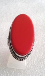 zilver ring met rood koraal, Sieraden, Tassen en Uiterlijk, Ringen, 18 tot 19, Verzenden, Nieuw, Dame of Heer