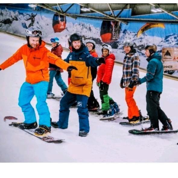 2uur skipas snowworld incl materiaal, Sport en Fitness, Skiën en Langlaufen, Nieuw, Overige typen, Overige merken, 160 tot 180 cm