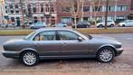 Jaguar XJ 4.2 Executive AUT 2005 Grijs, Auto's, Jaguar, Automaat, Achterwielaandrijving, 298 pk, 750 kg