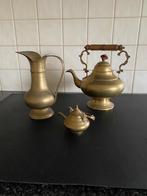 Drie geel koperen kannen servies, Ophalen