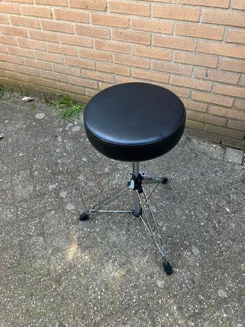 K&M 14020 Picco drumkruk (drum kruk stoel throne)