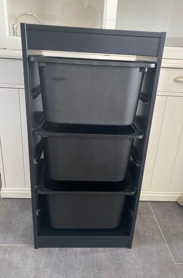 IKEA trofast zwart 2x incl bakken beschikbaar voor biedingen