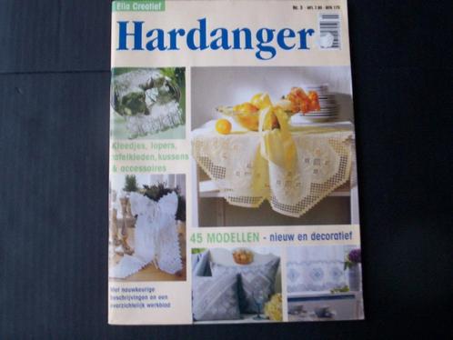 HARDANGER Nr. 3 Ella Creatief Borduurblad 50 blz. + Werkblad, Hobby en Vrije tijd, Borduren en Borduurmachines, Zo goed als nieuw