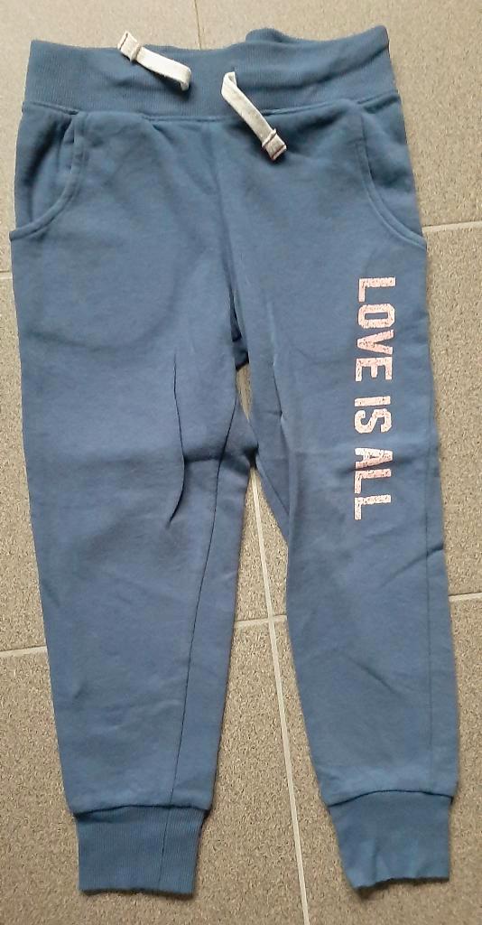 Sportbroek (122), Kinderen en Baby's, Kinderkleding | Maat 122, Zo goed als nieuw, Meisje, Sport- of Zwemkleding, Ophalen of Verzenden