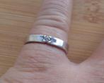 zilveren ring met cubic zirkonia [1009], Sieraden, Tassen en Uiterlijk, Verzenden, Zo goed als nieuw, 17 tot 18, Dame