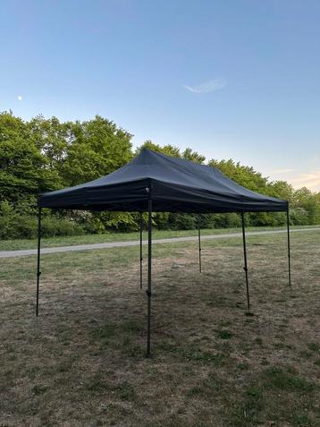 Professionele partytent te huur beschikbaar voor biedingen