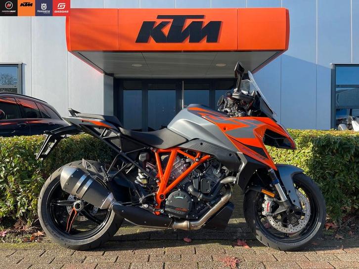 KTM 1290 SUPER DUKE GT (bj 2024), Motoren, Motoren | KTM, Bedrijf, Toermotor, meer dan 35 kW, 2 cilinders, Motorrijbewijs A