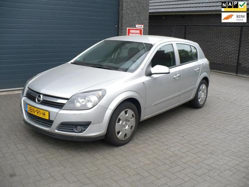 Opel ASTRA 1.4 Essentia, Auto's, Opel, Te koop, Astra, ABS, Airbags, Airconditioning, Centrale vergrendeling, Cruise Control, Electronic Stability Program (ESP)