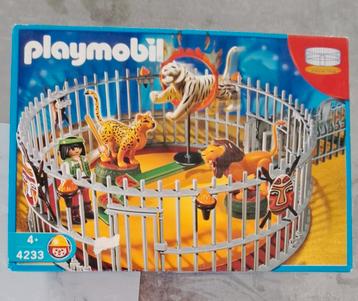 Playmobil roofdierenact beschikbaar voor biedingen