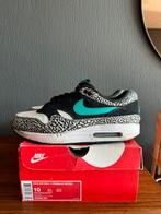 Nike Air Max 1 Atmos “Elephant” (2017) / US 10 / EU 44, Kleding | Heren, Schoenen, Overige kleuren, Verzenden, Nike, Sneakers of Gympen